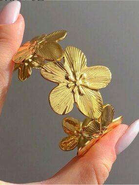 Chunky Gold Floral Cuff Bracelet